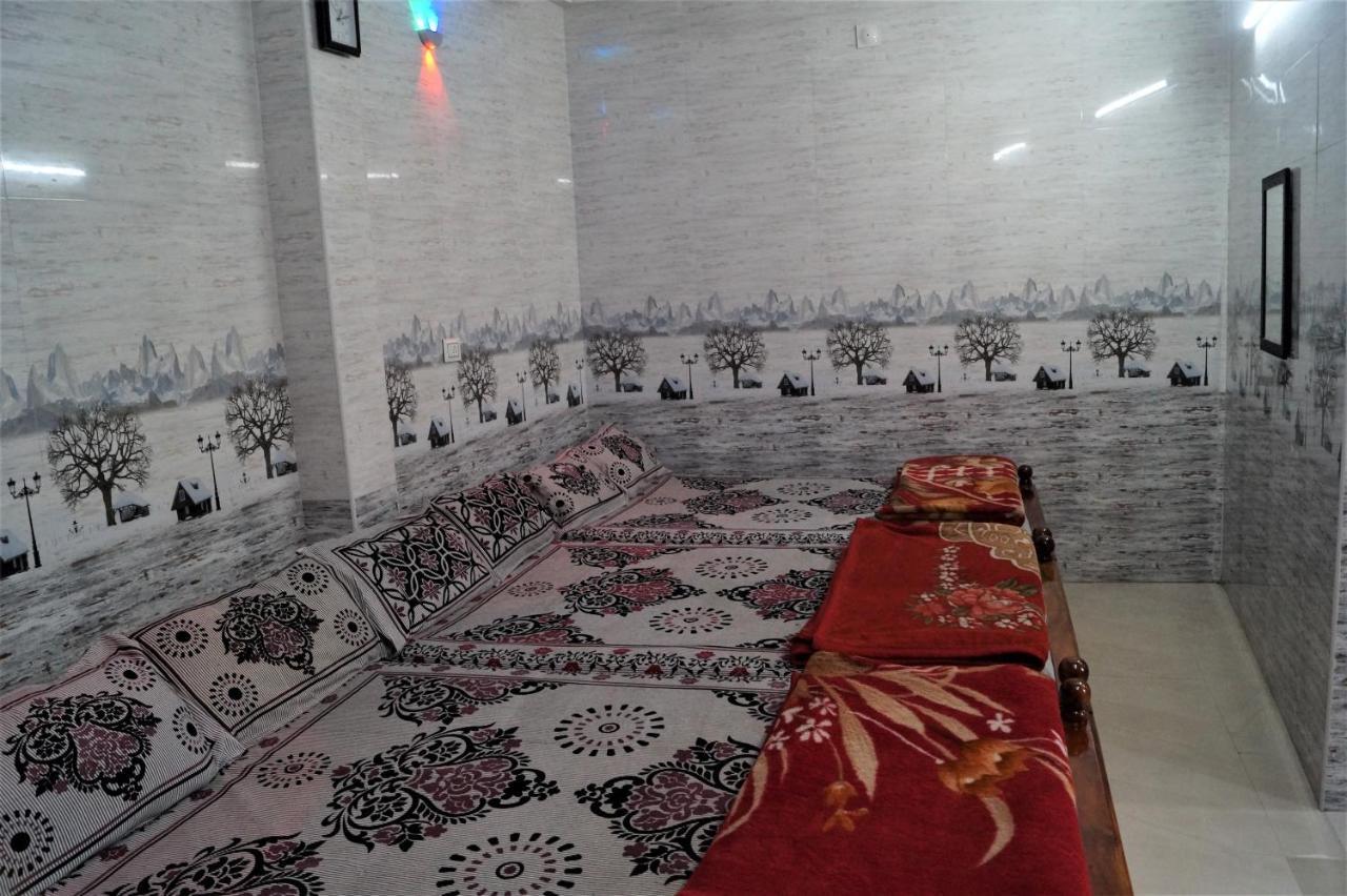 Wins Rooms Vālpārai Extérieur photo